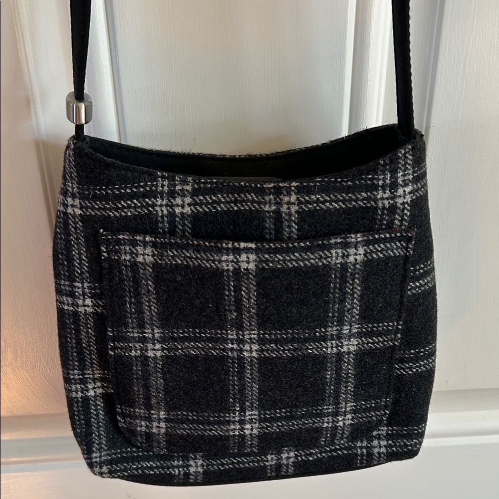 “Marlo”PLAID WINTER BAG nwot